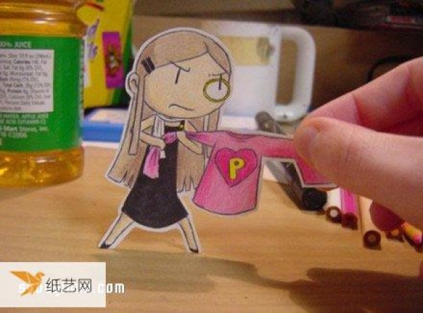 A very fun and creative paper-cut figure that you can play games with