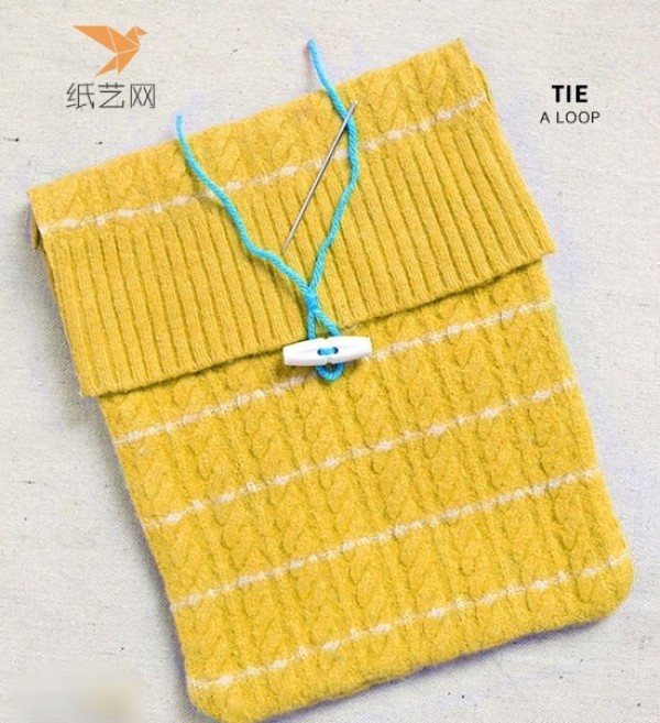 Tutorial on turning waste into treasure: transform old sweaters into cell phone and Ipad protective cases