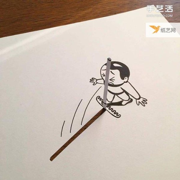 All you need is a pen and paper, and Danish artists tear paper to create personalized humor!