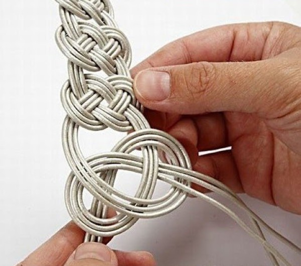 Bracelet weaving fashion multi-rope combination bracelet weaving tutorial picture illustration