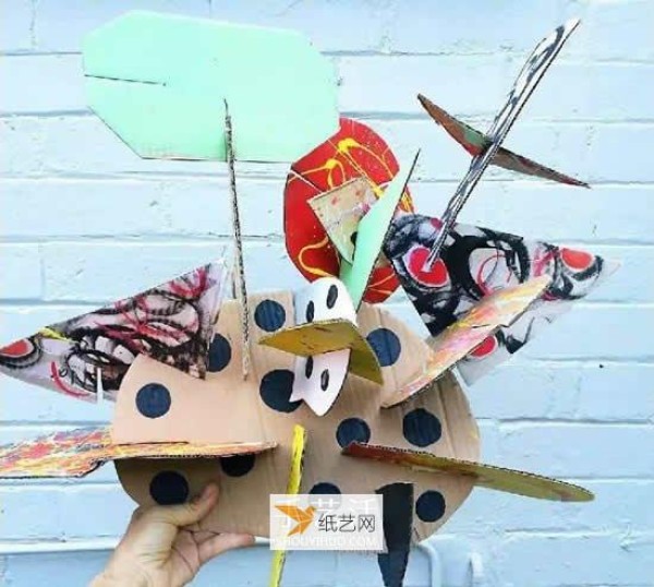 Use cardboard to make a mysterious little flying beast