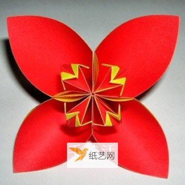 Illustration of origami method of beautiful four-petal flower ball