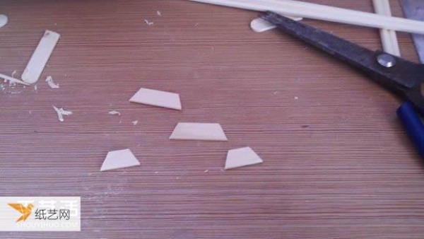 A complete step-by-step guide to hand-making a realistic villa model using disposable chopsticks