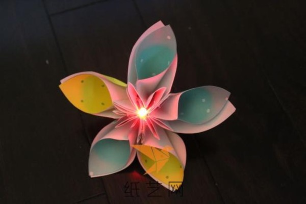 Sparkling Paper Flower Valentines Day Decoration Making Tutorial