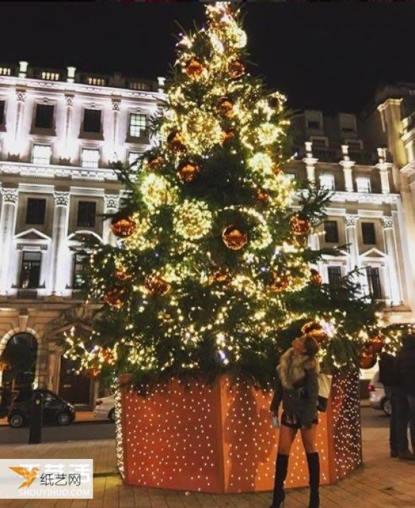 The glittering streets of London during Christmas are like a fantasy land full of surprises