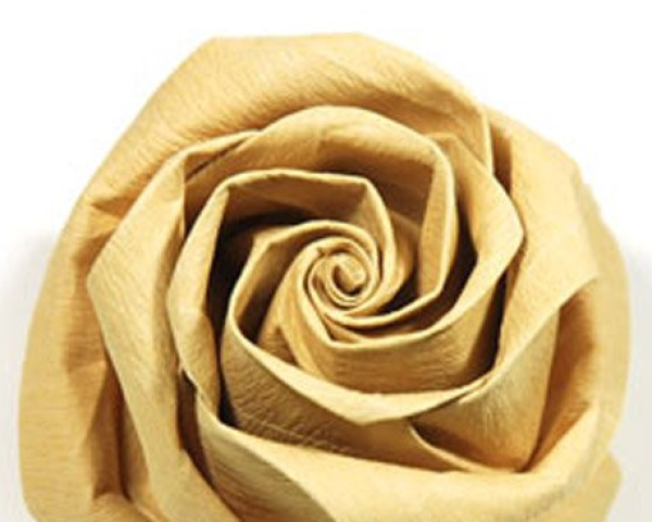 Tutorial on origami rose with rolled heart