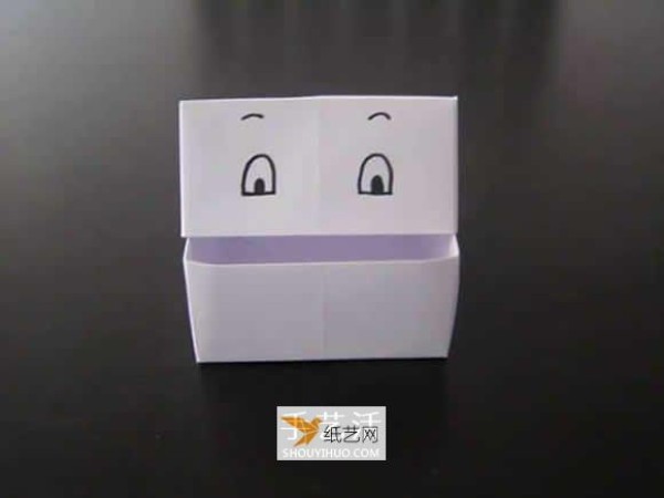 Illustration of folding method of paper square box with lid