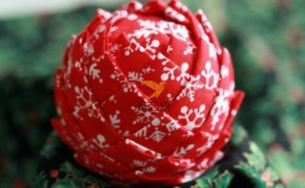 Cute and beautiful fabric pine cone making tutorial