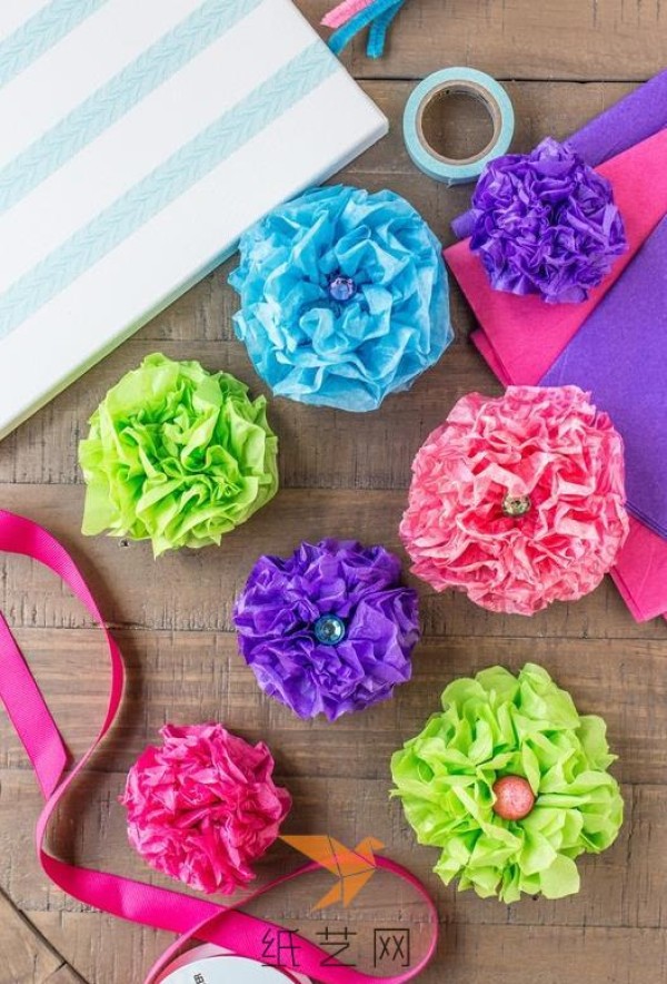 Childrens handmade paper flower Mothers Day gift making tutorial