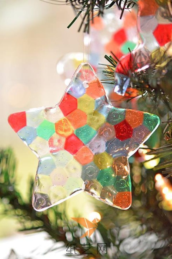 Tutorial on how to use transparent beads to make crystal Christmas tree decorations