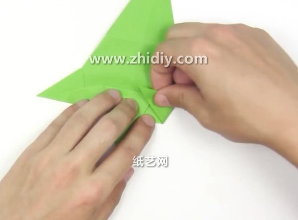 Origami video tutorial for handmade origami wolf