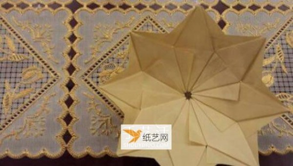 Detailed illustration of folding beautiful three-dimensional umbrella