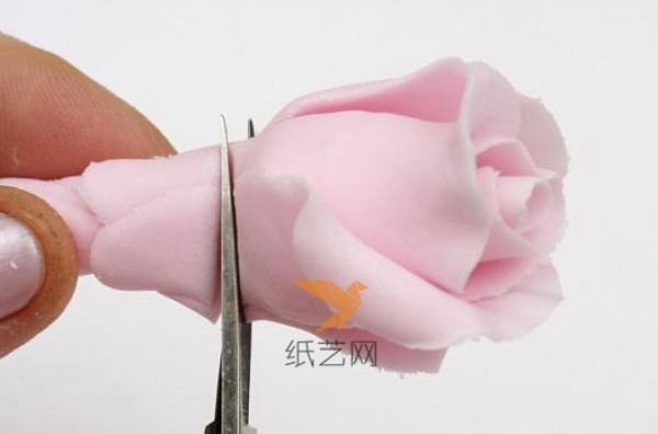 Tutorial on making super beautiful roses for wedding flowers from clay