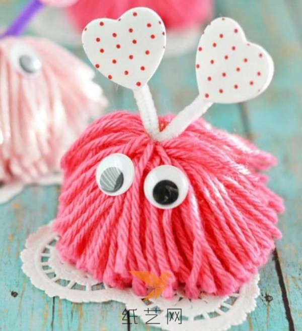 Cute little fur ball monster handmade tutorial for children