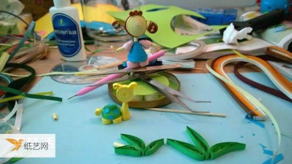 A small paper craft tutorial - making a little girl’s beautiful private garden