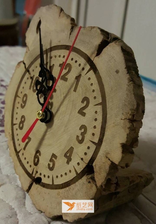 Tutorial on turning decay into magical elm wood alarm clock