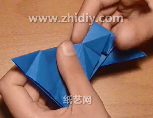 Origami tutorial for making three-dimensional origami rabbit