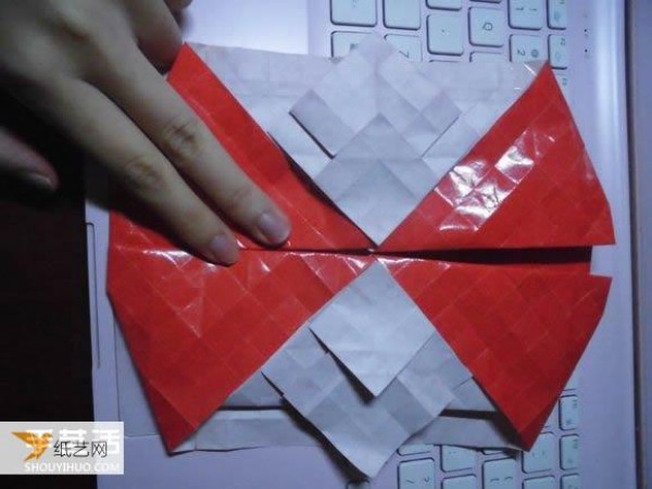 Super complicated kissing fish heart origami illustration process