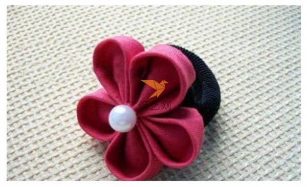 Favorite flower hair accessory brooch making tutorial fabric art tutorial