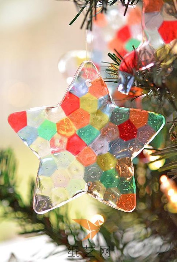 Tutorial on how to use transparent beads to make crystal Christmas tree decorations