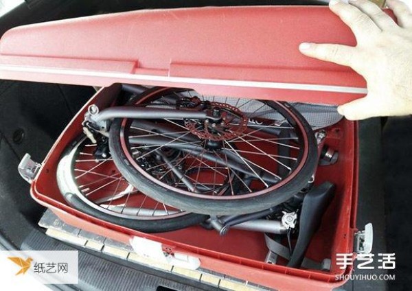 Step on your own electricity! Magnet locking folding bicycle design and production