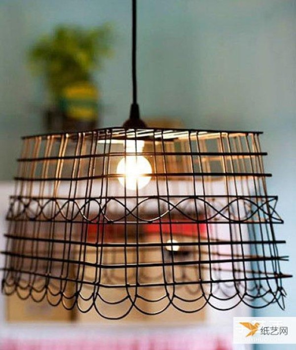 Use bicycle basket waste to make a personalized pastoral style chandelier lampshade