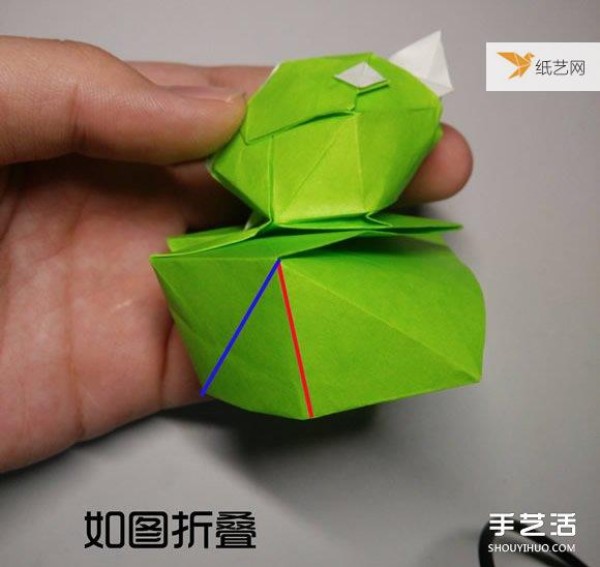 Illustration of the steps of origami of a very cute three-dimensional duck