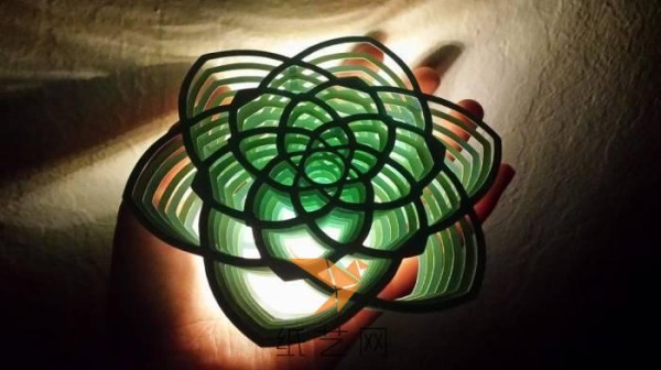 Super beautiful paper-cut hollow small lantern lampshade New Year decoration