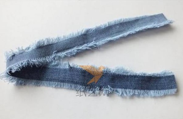 Tutorial on turning waste jeans into treasure and making bracelets