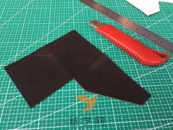 Super simple handmade leather card holder wallet making tutorial