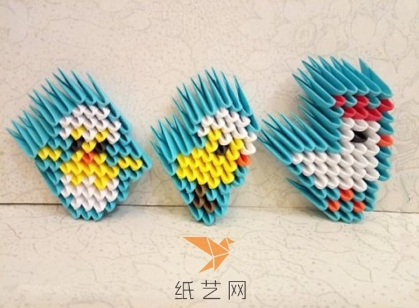 Tutorial on how to make three cute origami chicks in triangles