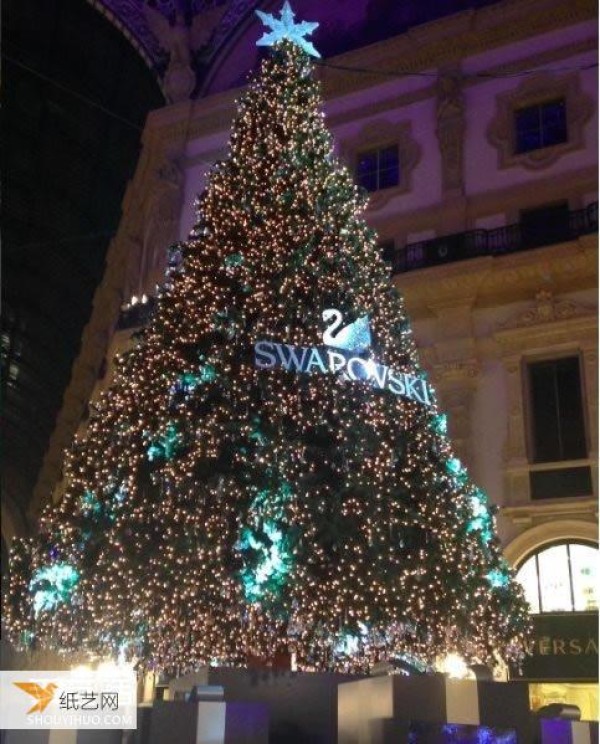 The glittering streets of London during Christmas are like a fantasy land full of surprises