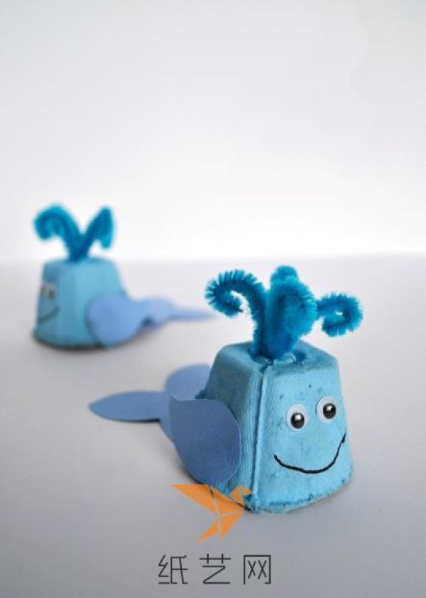 Tutorial on making a cute little whale from waste egg boxes