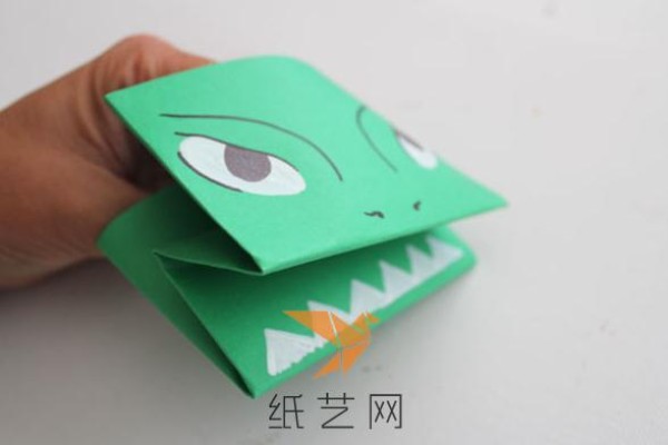 Tutorial on making cute little finger monsters