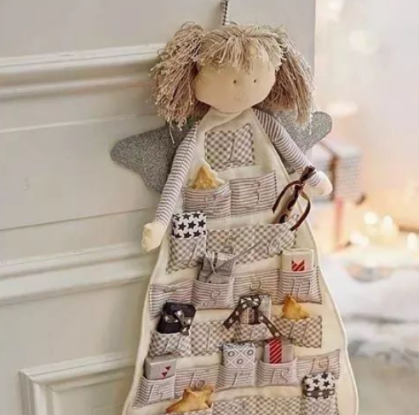 Turn waste into treasure. Even scraps of cloth can be used to make cute and beautiful storage items.