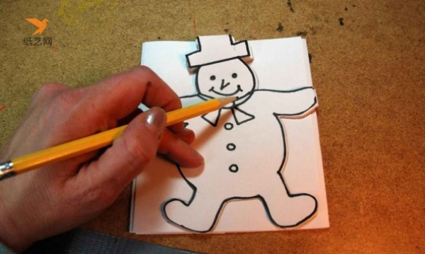 Tutorial on making paper-cut snowman latte art for childrens handicrafts