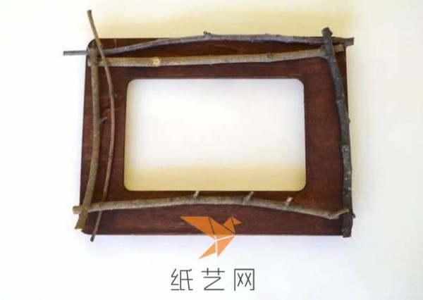 Photo frames made from nature’s gifts