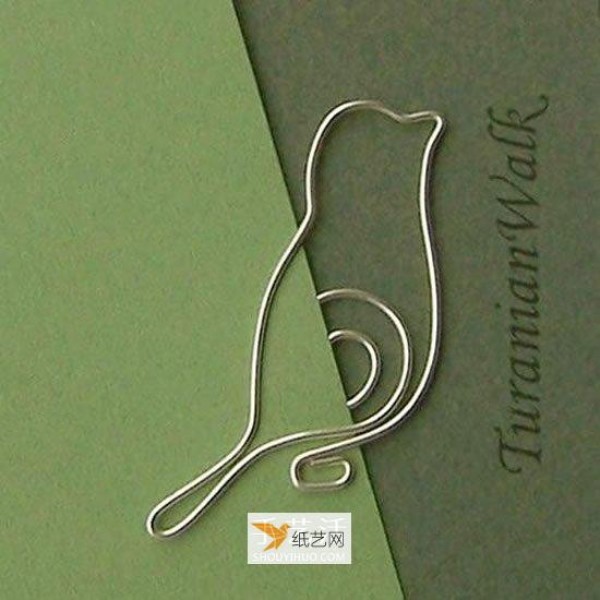 Handmade bookmarks using wire