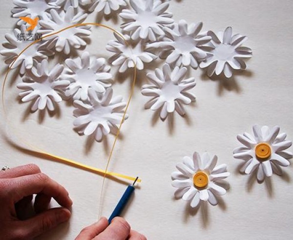 Pure daisy paper flower making tutorial