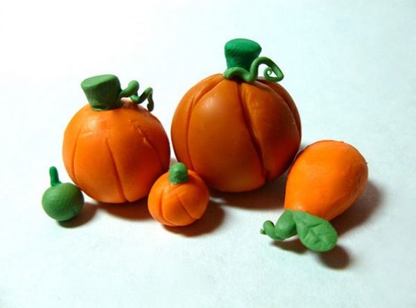 Childrens handicrafts: Childrens handmade soft clay pumpkin tutorial