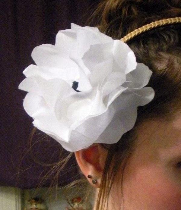 Beautiful and Pure Camellia Headband DIY Tutorial