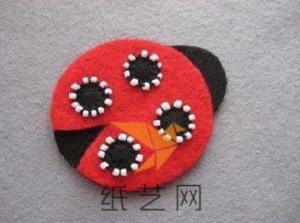 Cute little ladybug brooch making tutorial