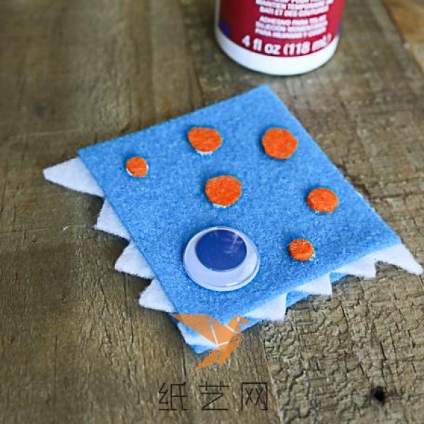 Tutorial on making cute non-woven book corner bookmarks