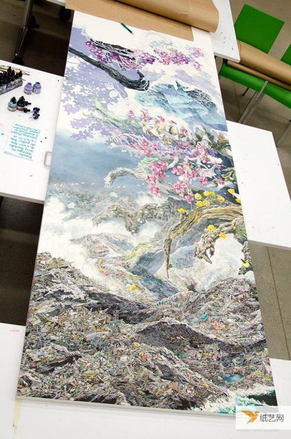 Three and a half years of persistence, a giant painting painted by a Japanese artist