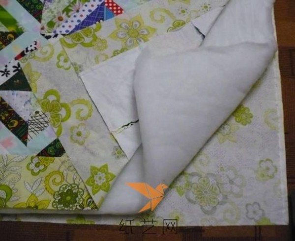 Tutorial on how to make a classic rag parquet fabric cushion and rug as a Mothers Day gift