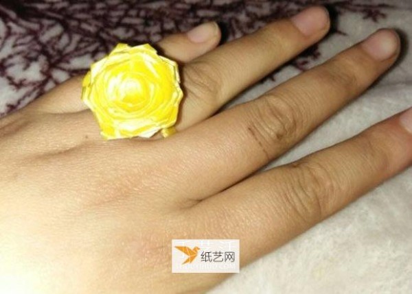 How to fold a rose ring with ribbon