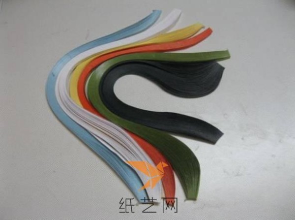 A good tutorial to learn paper quilling from scratch Detailed illustrations of making paper quilling flowers