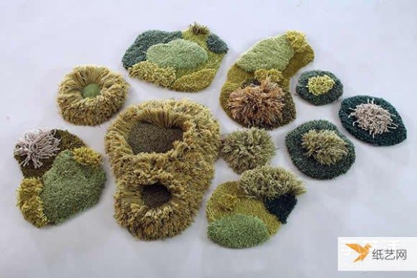 Use carpet waste to hand-knit wool blankets that simulate the natural ecology