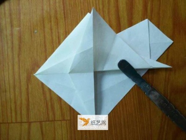 How to make a complicated rabbit using origami