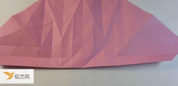 Illustrated step-by-step tutorial for girls using origami to fold something that looks complicated